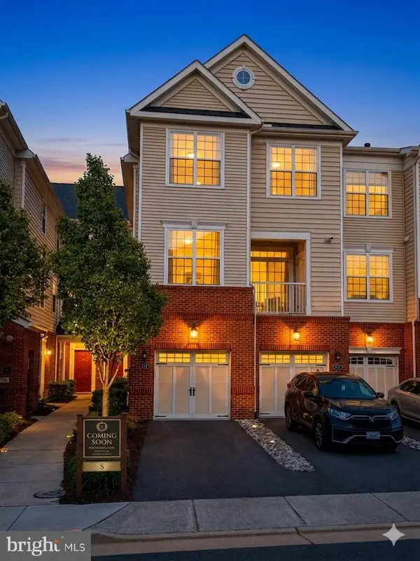 23300 Milltown Knoll Sq #113, ASHBURN, VA 20148