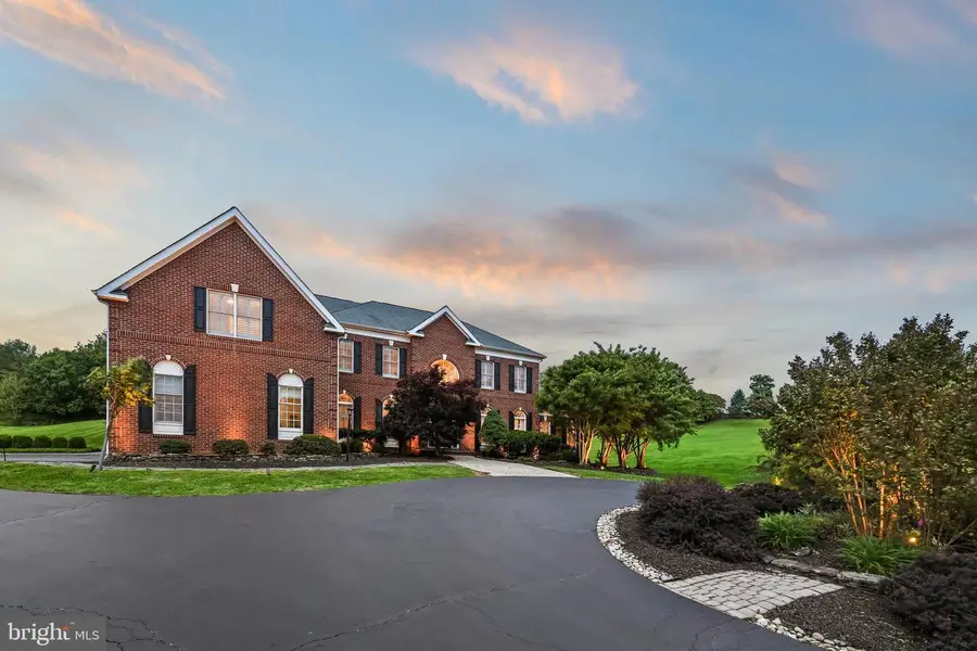 40890 Beechnut Rd, Leesburg, VA 20175 - #2