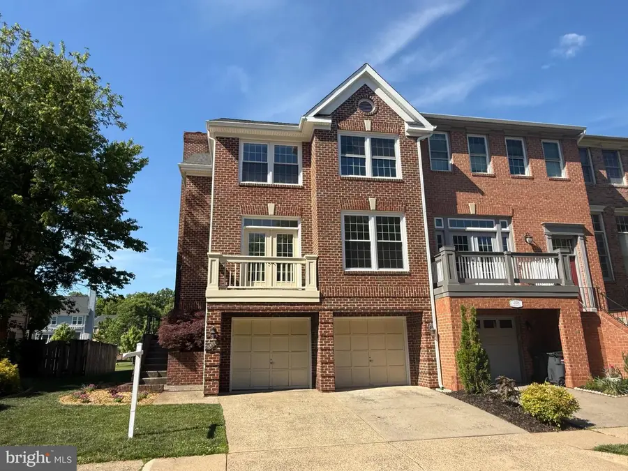 46681 Lynnhaven Sq, Sterling, VA 20165 - #2