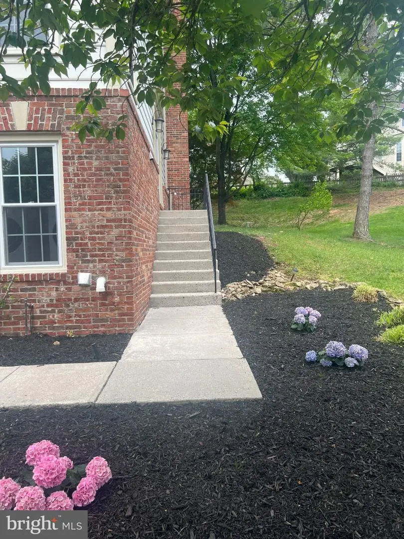 671 Burnside Ter Se, Leesburg, VA 20175 - #1