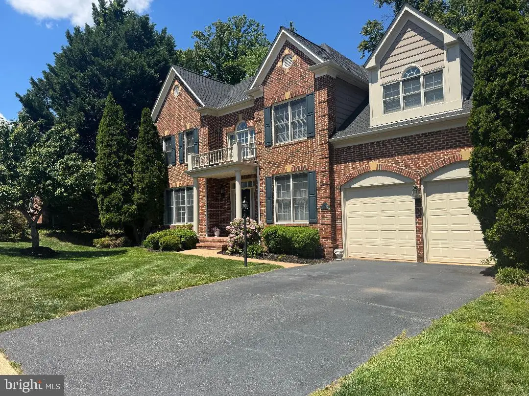 47808 Saulty Dr, Sterling, VA 20165 - #1