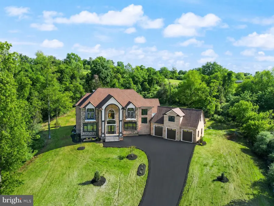 40925 Alysheba Dr, Leesburg, VA 20176 - #3