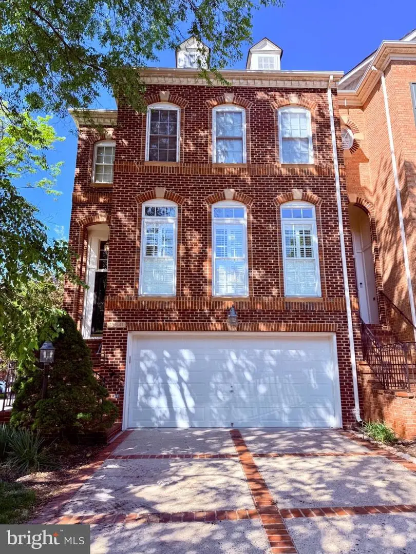 18541 Perdido Bay Ter, Leesburg, VA 20176 - #1