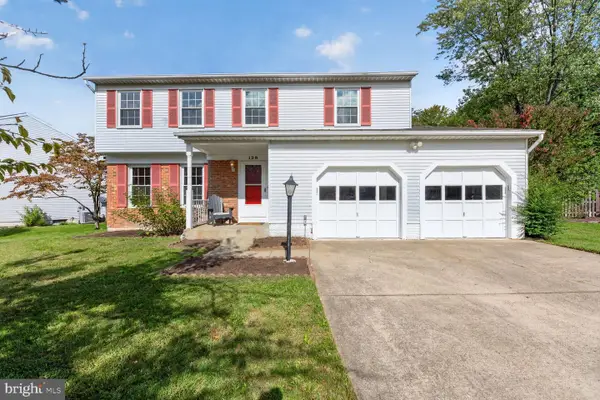 128 Briarwood Ct, STERLING, VA 20164
