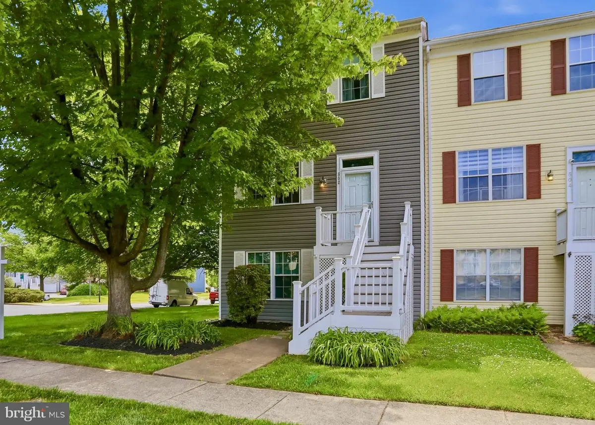 502 Lynchburg Ter Ne, Leesburg, VA 20176 - #1