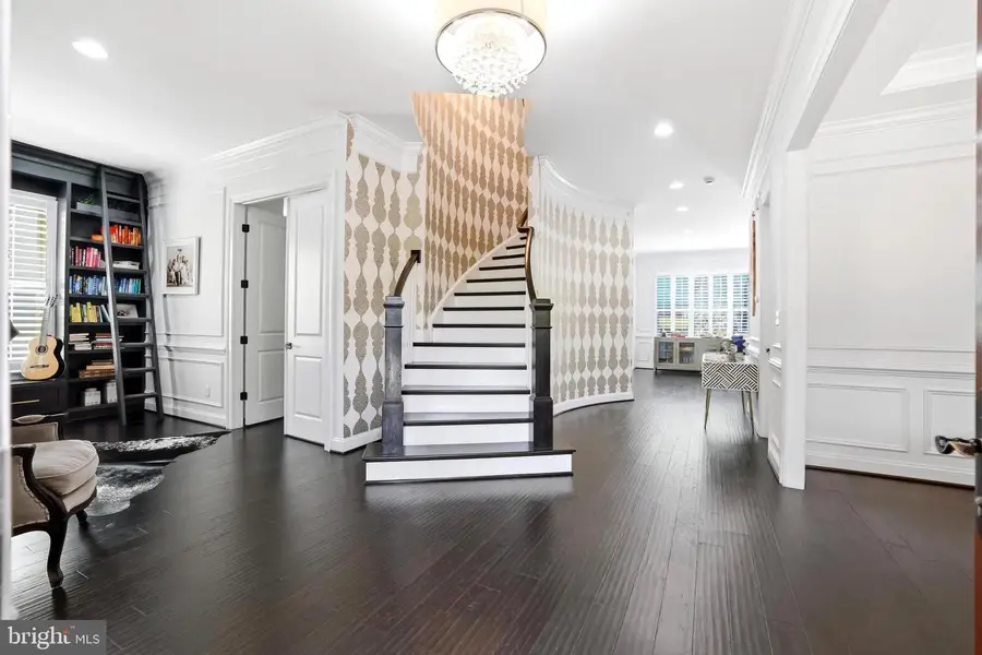 20623 Holyoke Dr, Ashburn, VA 20147 - #3