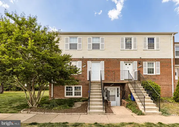 1024-b Brixton Ct, STERLING, VA 20164