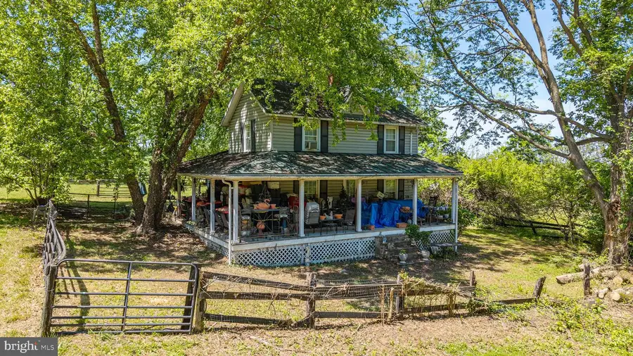 19647 Telegraph Springs Rd, Purcellville, VA 20132 - #3