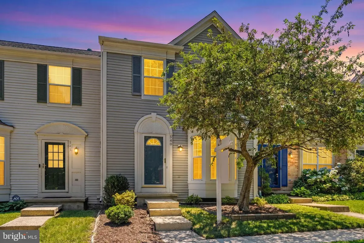 540 Currant Ter Ne, Leesburg, VA 20176 - #1