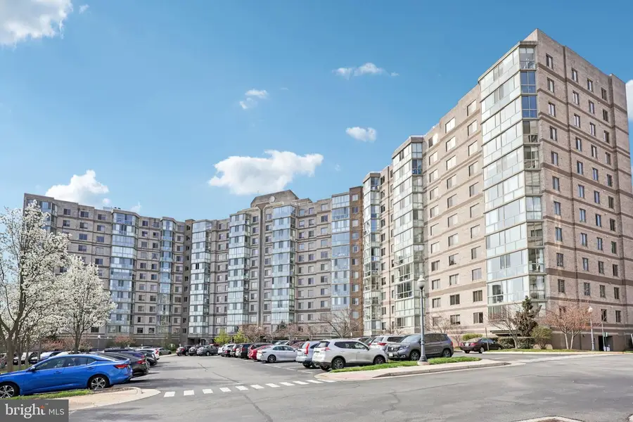 19375 Cypress Ridge Ter #621, Leesburg, VA 20176 - #2