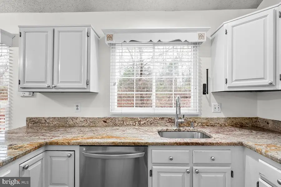 429 Deerpath Ave Sw, Leesburg, VA 20175 - #3