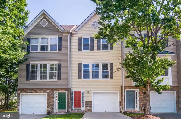 23014 Fontwell Sq, STERLING, VA 20166