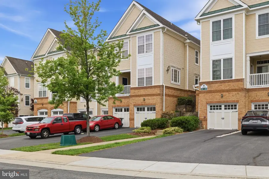 43905 Hickory Corner Ter #105, Ashburn, VA 20147 - #3