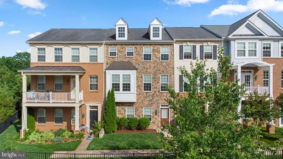 46680 Joubert Ter, Potomac Falls, VA 20165 - #3