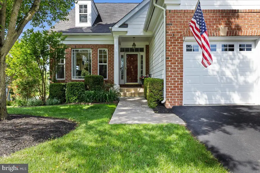 43605 Wembley Ln, Chantilly, VA 20152 - #3