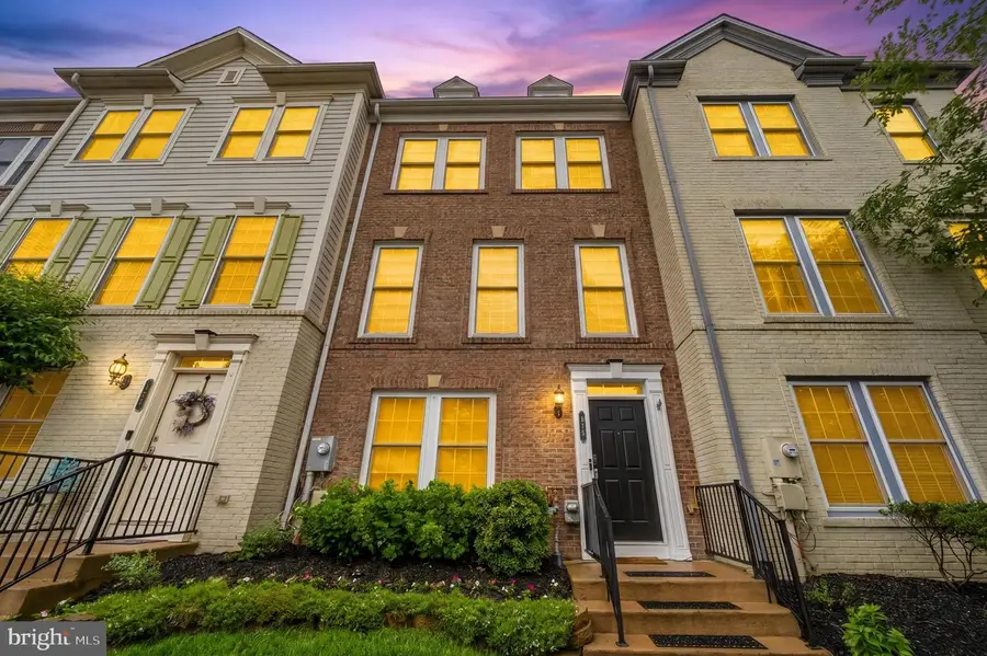 175 Great Laurel Sq Se, Leesburg, VA 20175 - #2