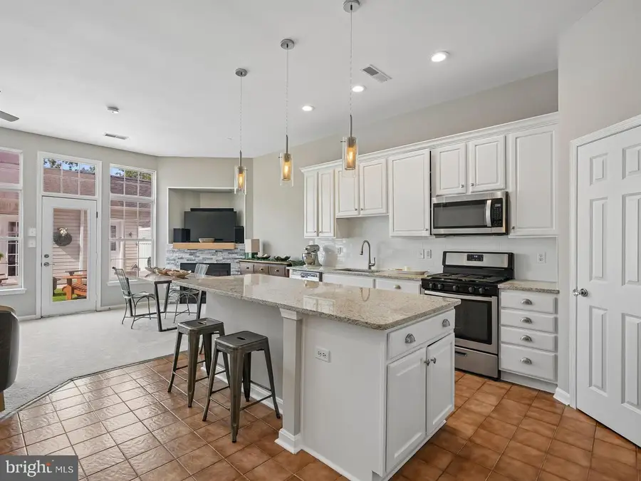 42788 Cedar Hedge St, Chantilly, VA 20152 - #2