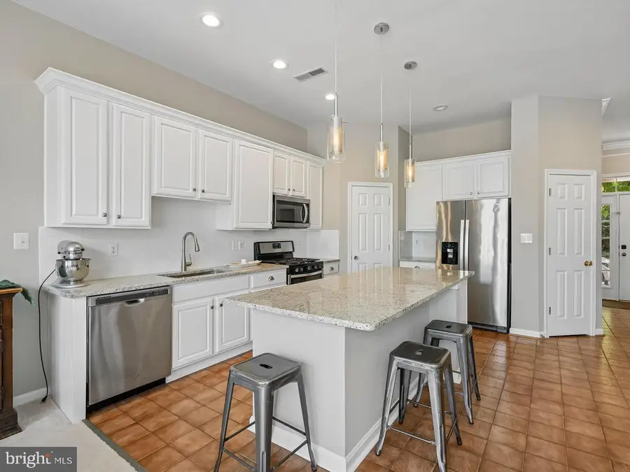42788 Cedar Hedge St, Chantilly, VA 20152 - #3
