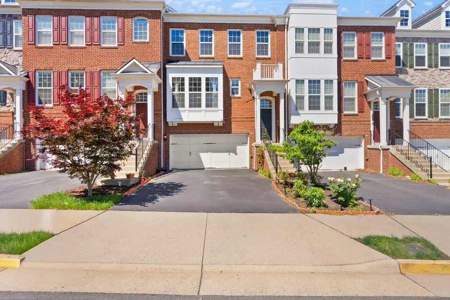 20697 Erskine Ter, Ashburn, VA 20147 - #2