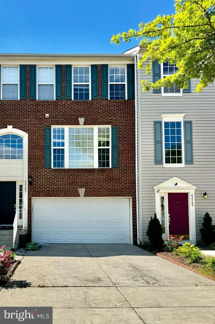 42787 Shaler St, Chantilly, VA 20152 - #1
