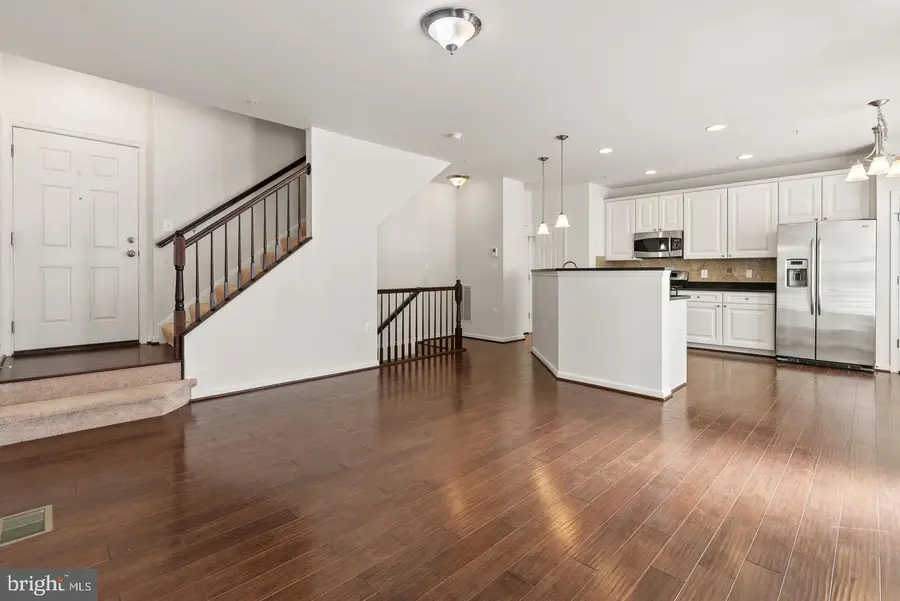 42189 Shorecrest Ter, Aldie, VA 20105 - #3
