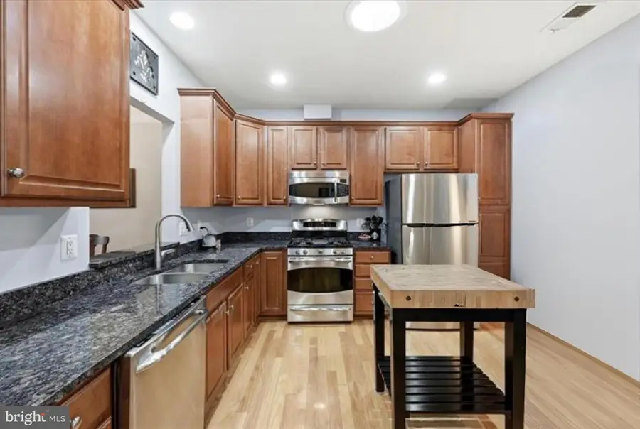 44397 Oakmont Manor Sq, Ashburn, VA 20147 - #3