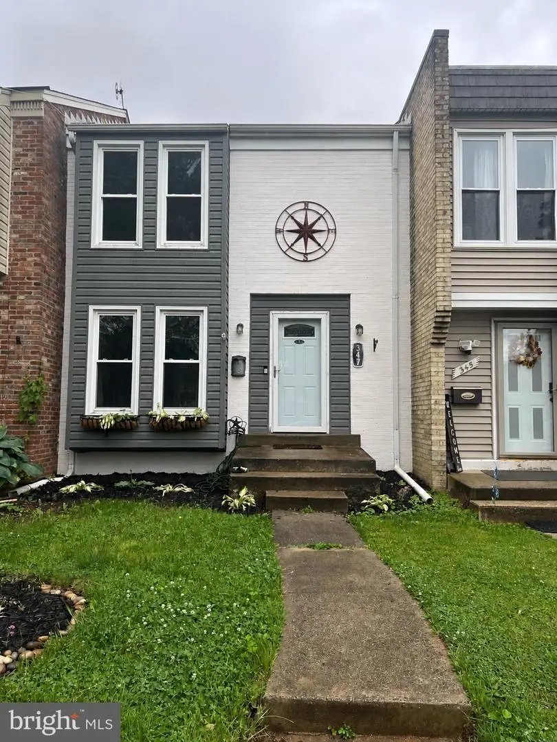 347 Shenandoah St Se, Leesburg, VA 20175 - #1