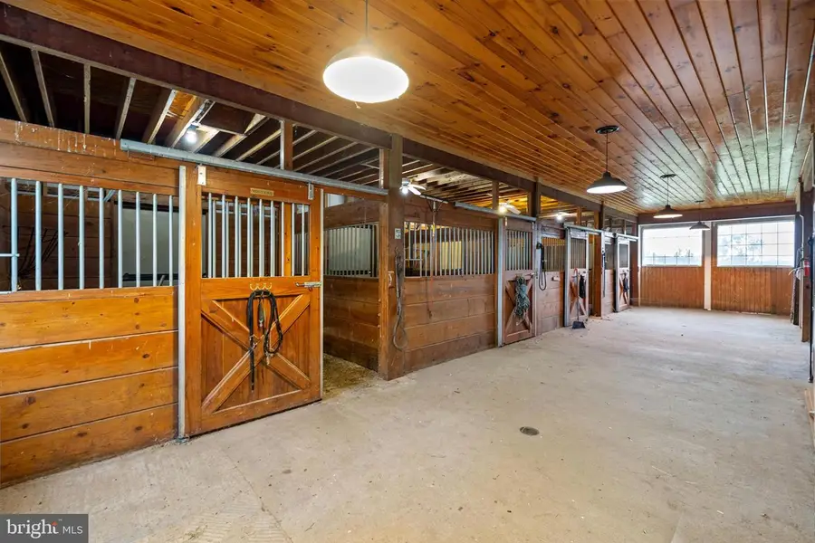 41187 Yakey Ln, Lovettsville, VA 20180 - #3