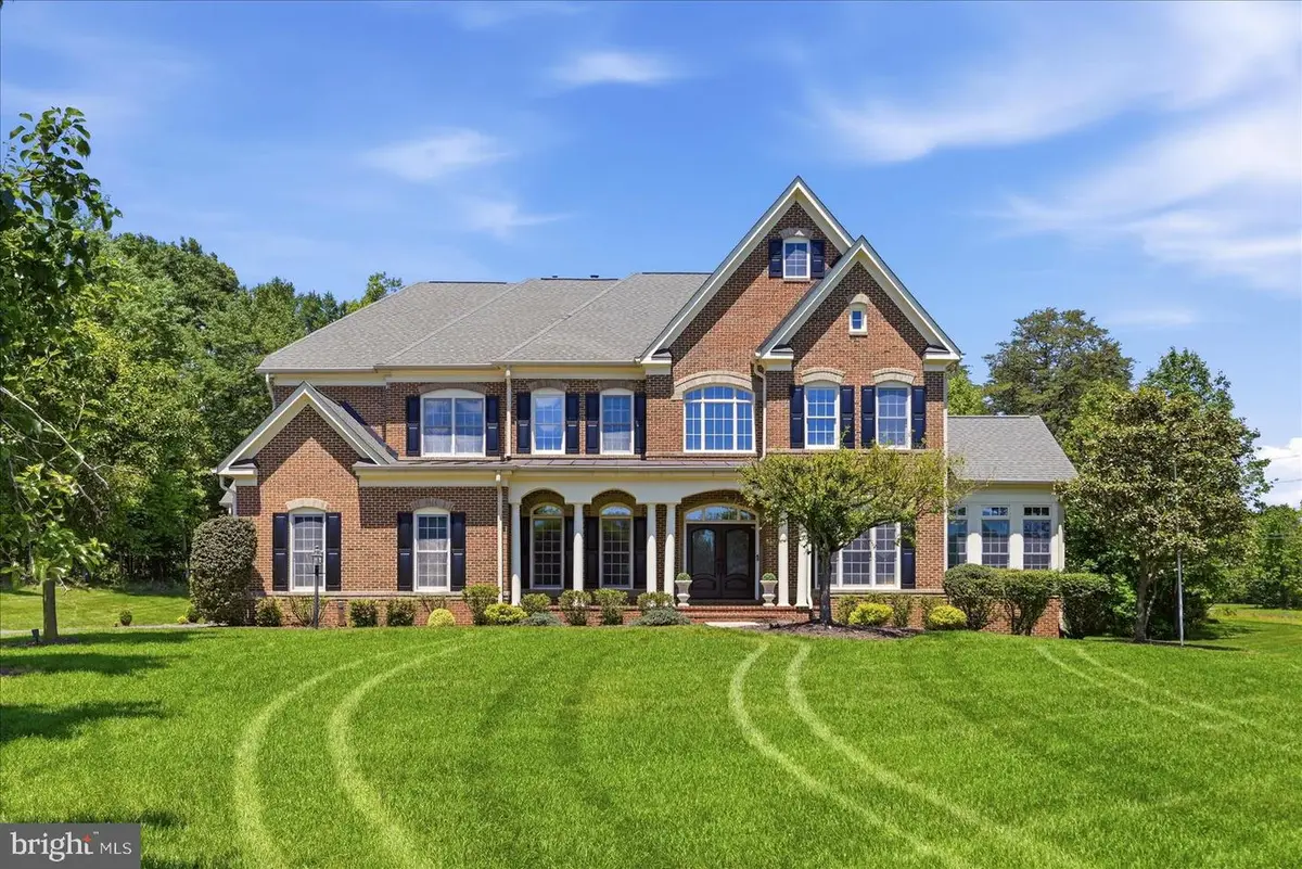 42886 Iron Bit Pl, Chantilly, VA 20152 - #1