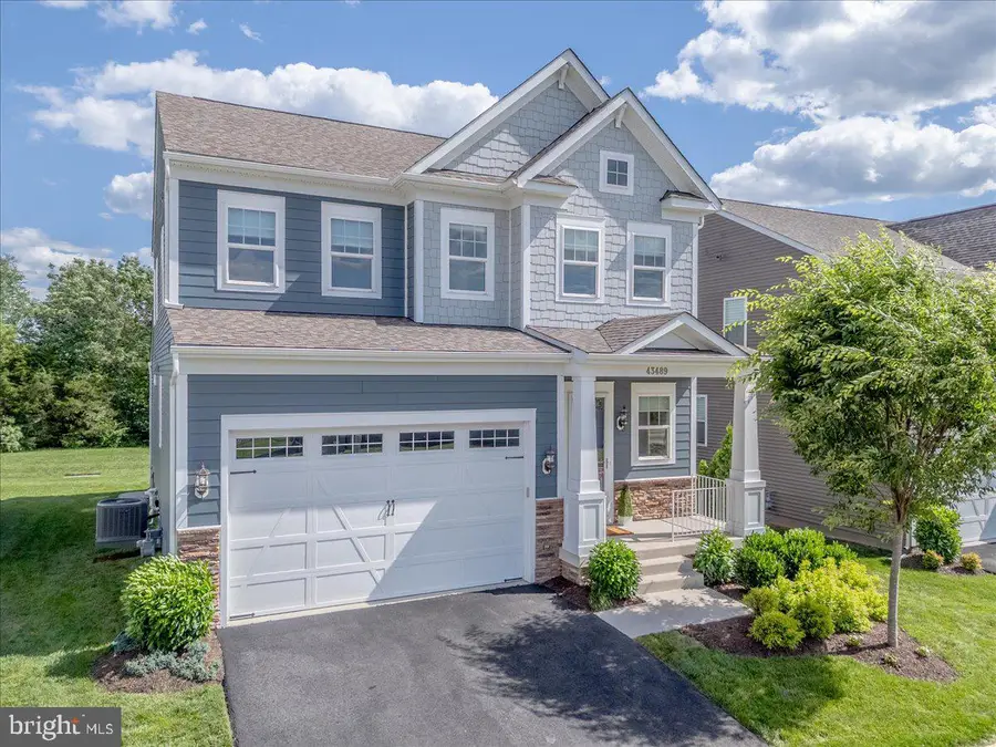 43489 Bettys Farm Dr, Chantilly, VA 20152 - #3