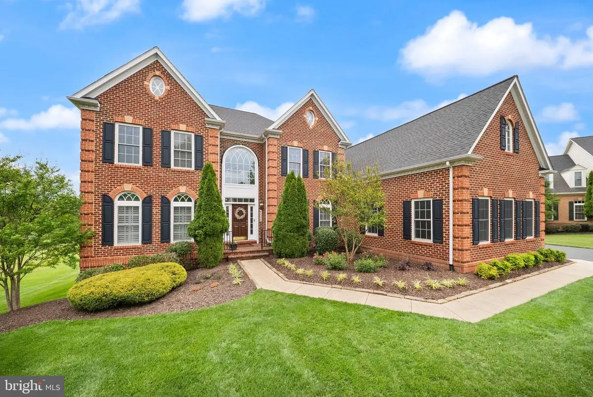 42598 Unbridleds Song Pl, Chantilly, VA 20152 - #1