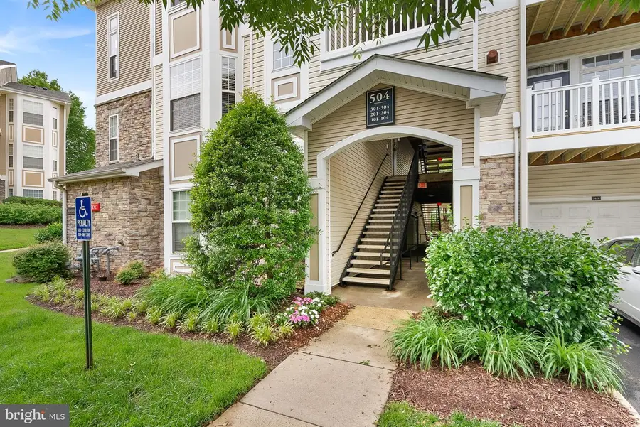 504 Sunset View Ter Se #304, Leesburg, VA 20175 - #2