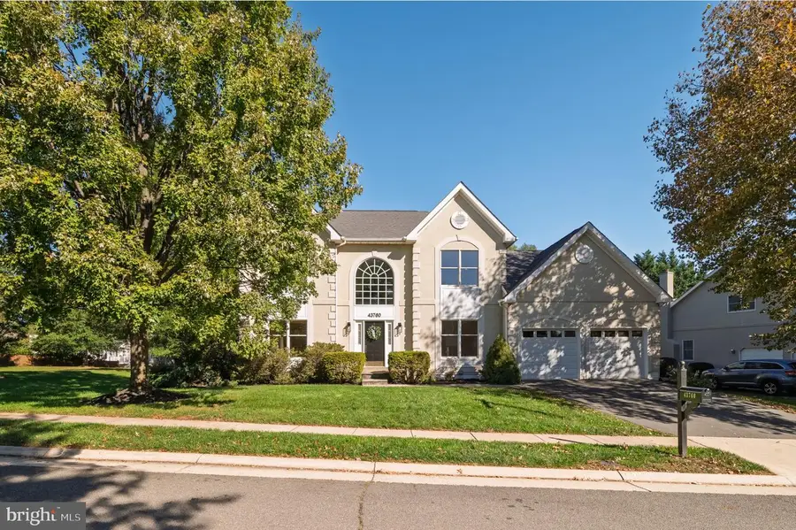 43760 Raymond Way, Ashburn, VA 20147 - #2