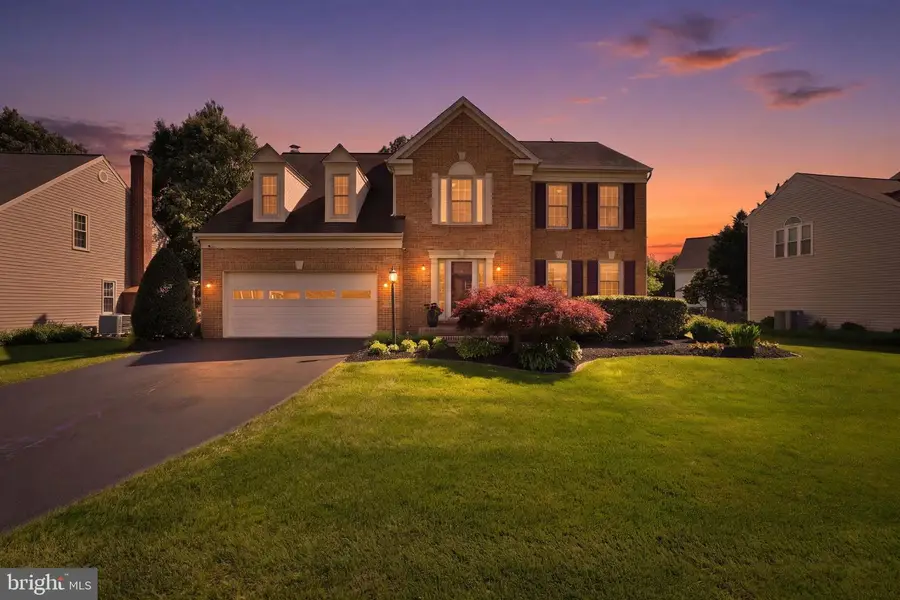 43197 Wayside Cir, Ashburn, VA 20147 - #2