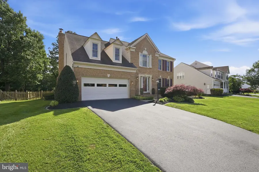 43197 Wayside Cir, Ashburn, VA 20147 - #3