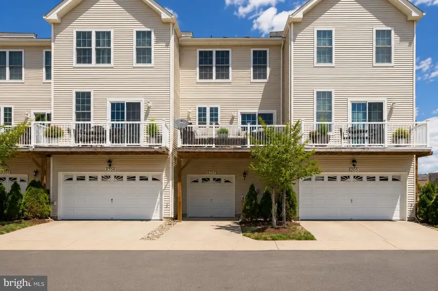 42800 San Sebastian Ter, Chantilly, VA 20152 - #2