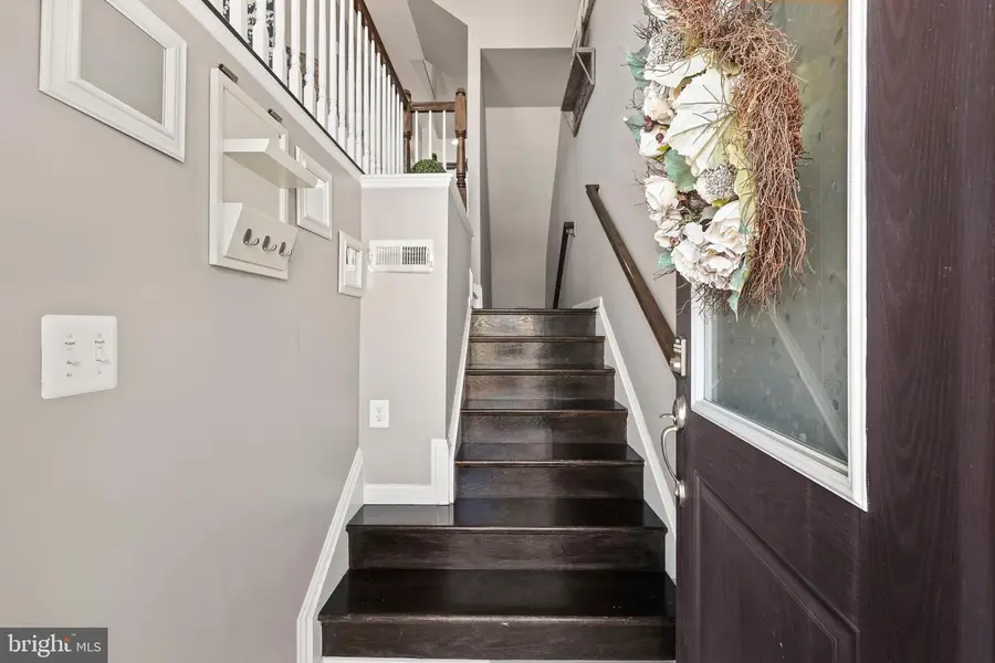 25333 Wakestone Park Ter, Chantilly, VA 20152 - #3