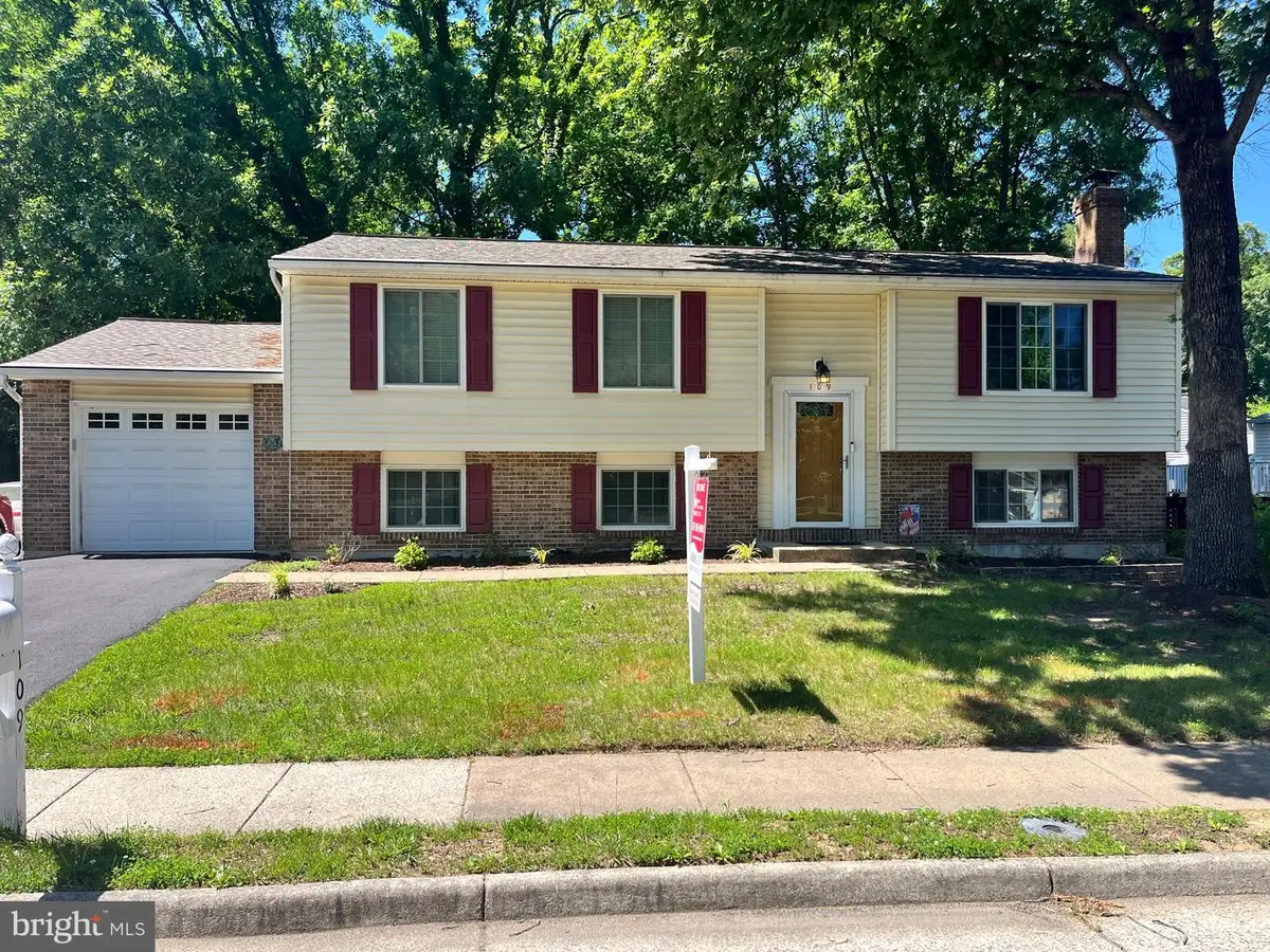 109 Gold Thorn Way, Sterling, VA 20164 - #1