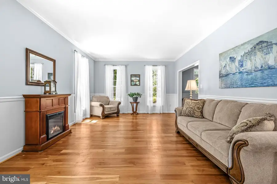 16050 Hamilton Station Rd, Waterford, VA 20197 - #2