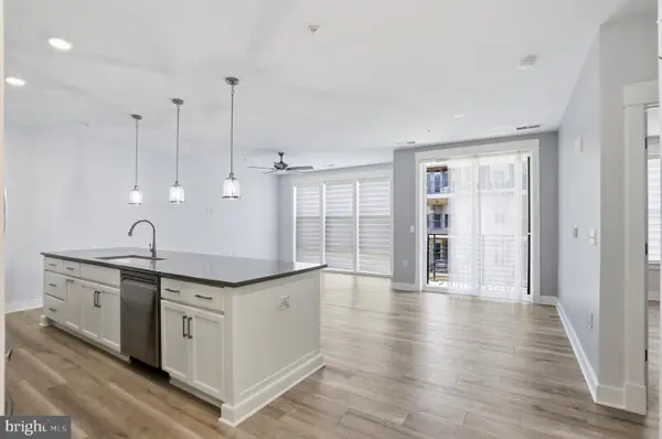 23651 Havelock Walk Ter #304, ASHBURN, VA 20148