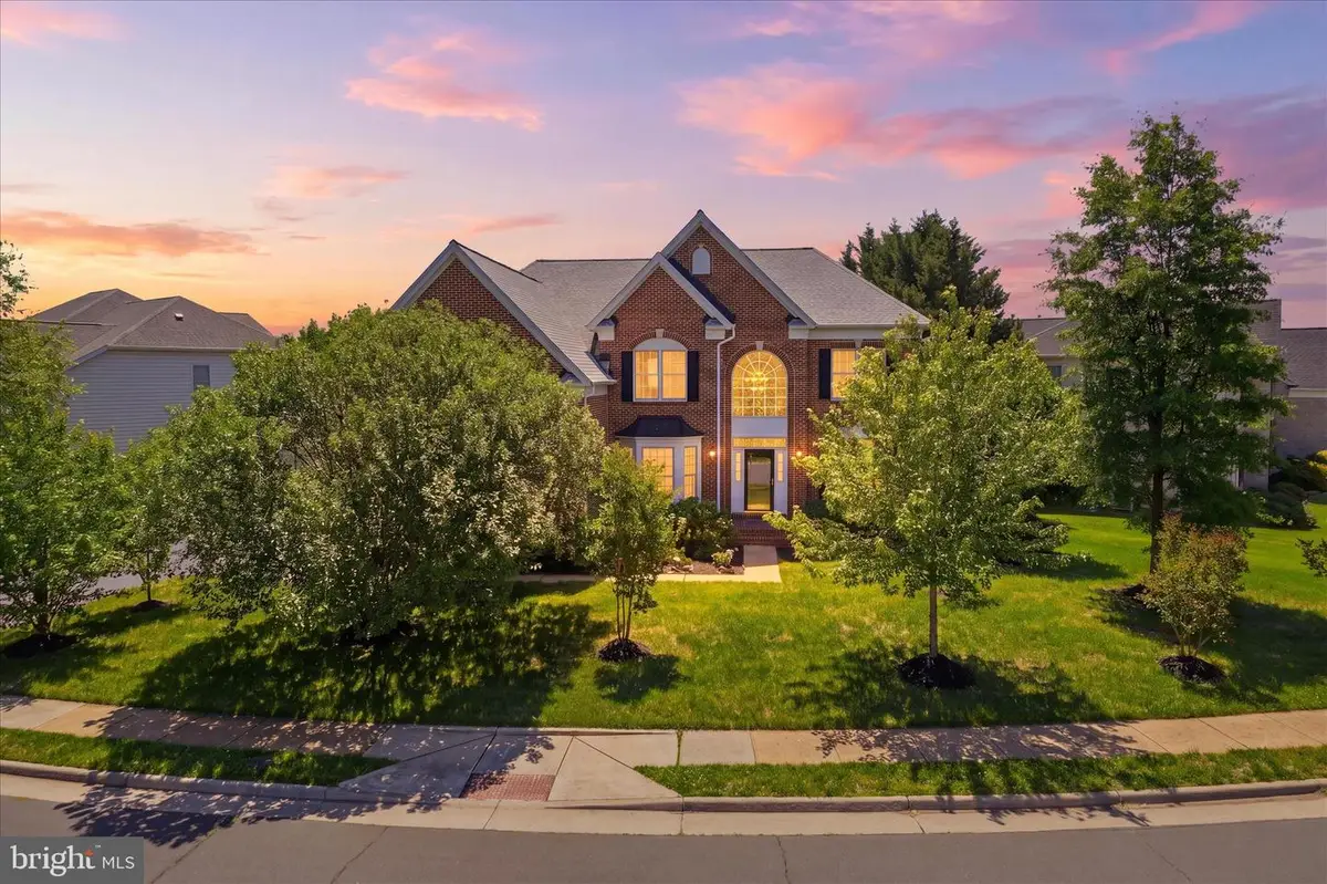 22796 Watson Heights Cir, Ashburn, VA 20148 - #1