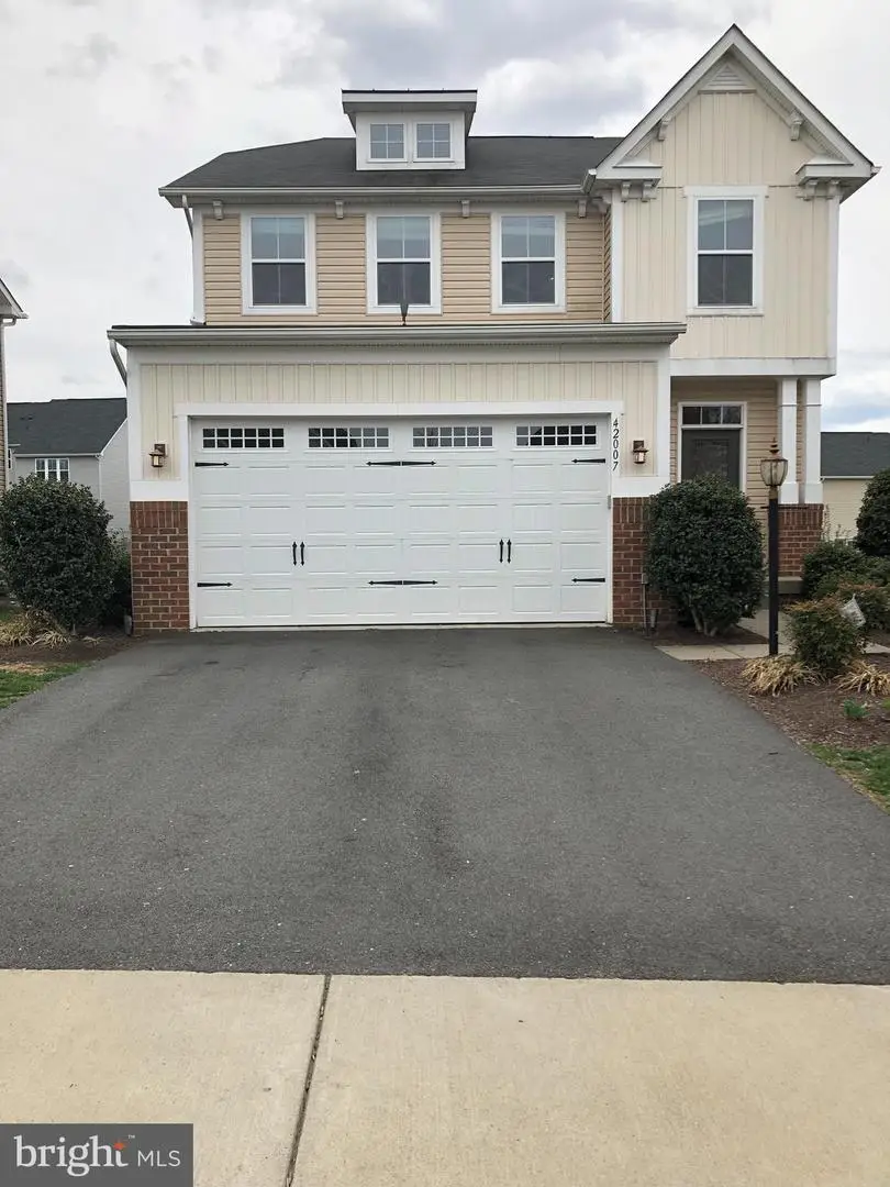 42007 Powells Farm Way, Aldie, VA 20105 - #1