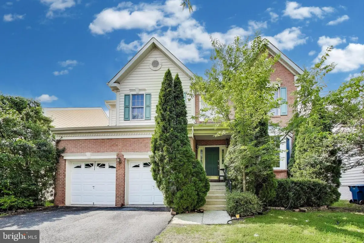 42647 Harris St, Chantilly, VA 20152 - #1