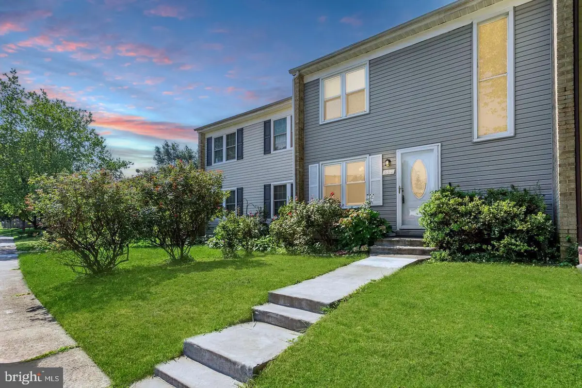564 Crestwood St Sw, Leesburg, VA 20175 - #1
