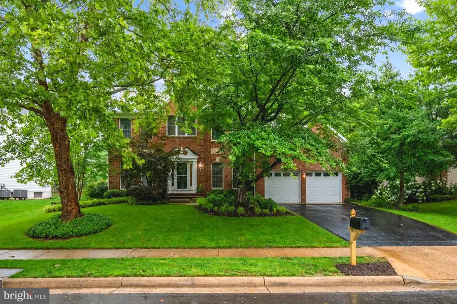 46932 Foxstone Pl, Sterling, VA 20165 - #2