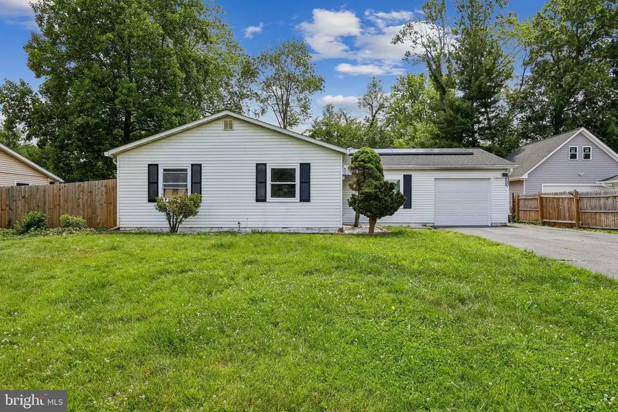108 N Cypress Rd N, Sterling, VA 20164 - #2
