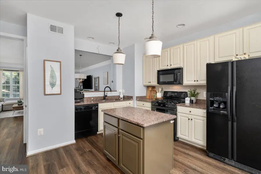599 Edmonton Ter Ne, Leesburg, VA 20176 - #3