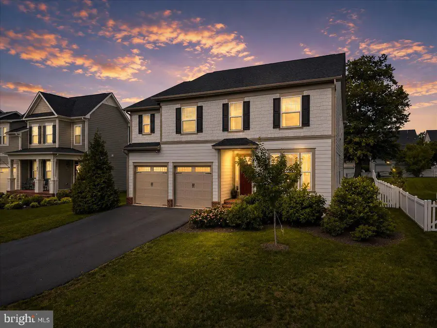 803 Stephan Mace Ct, Purcellville, VA 20132 - #2
