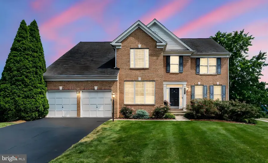 43553 Dempsey Ln, Chantilly, VA 20152 - #3