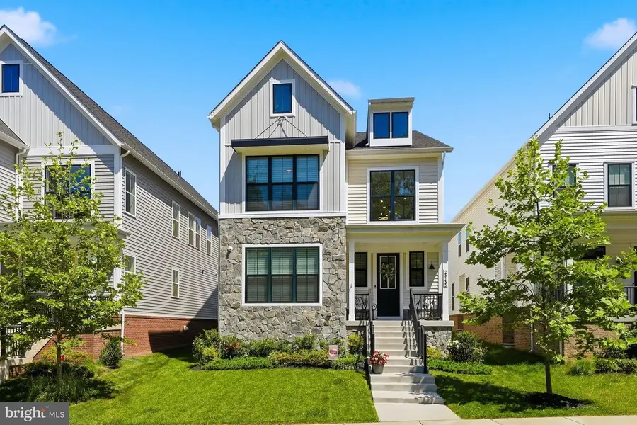 23135 Glenwood Heights Cir, Brambleton, VA 20148 - #2